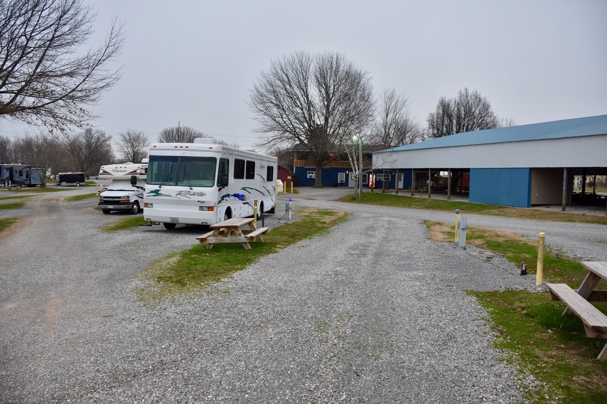 Dad's Blue Grass Campground